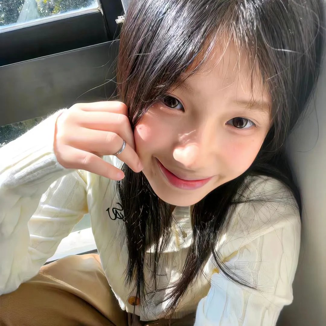 美女荒野逃亡